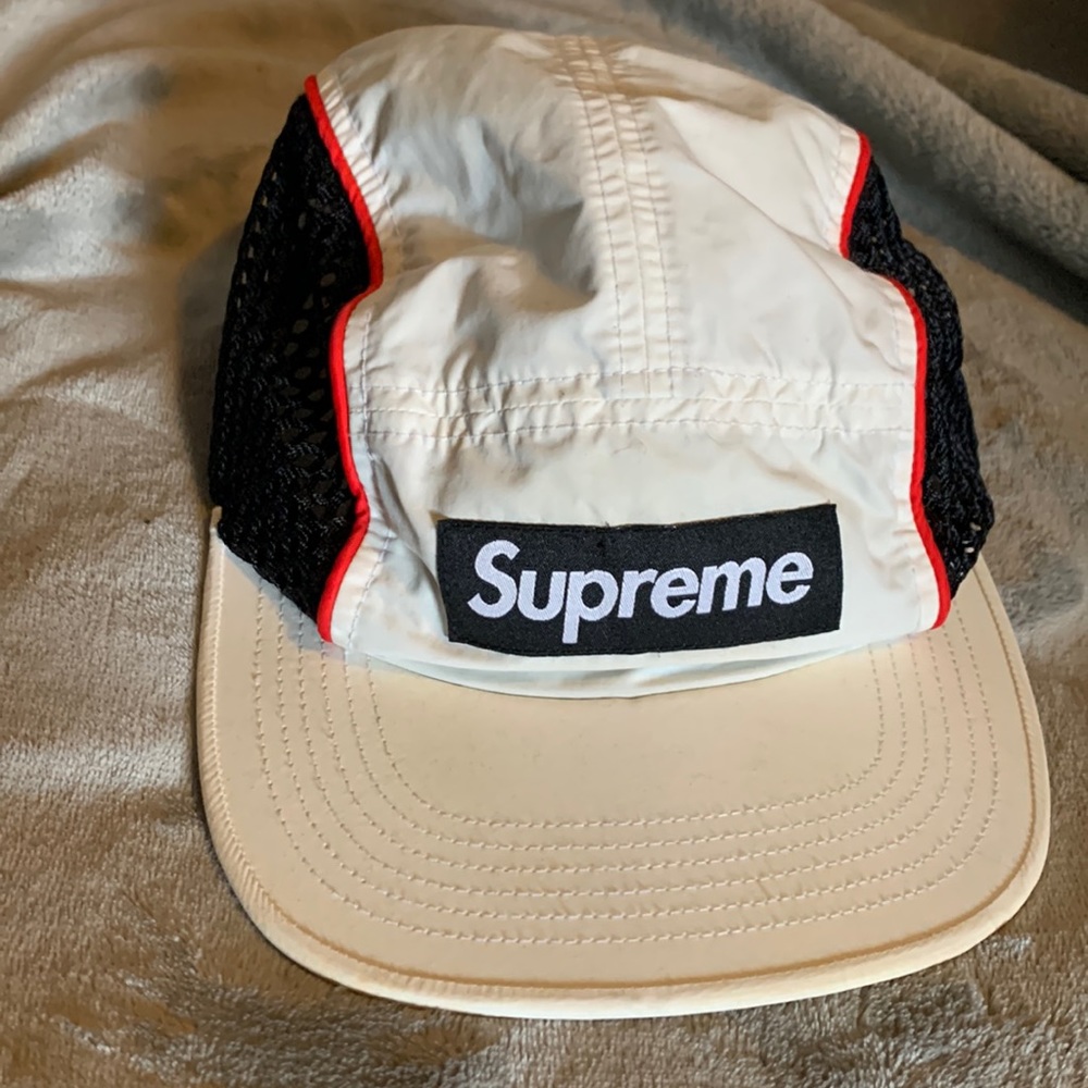 SUPREME mesh camp hat
